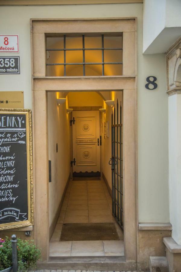 President Boutique Apartment Брно Экстерьер фото